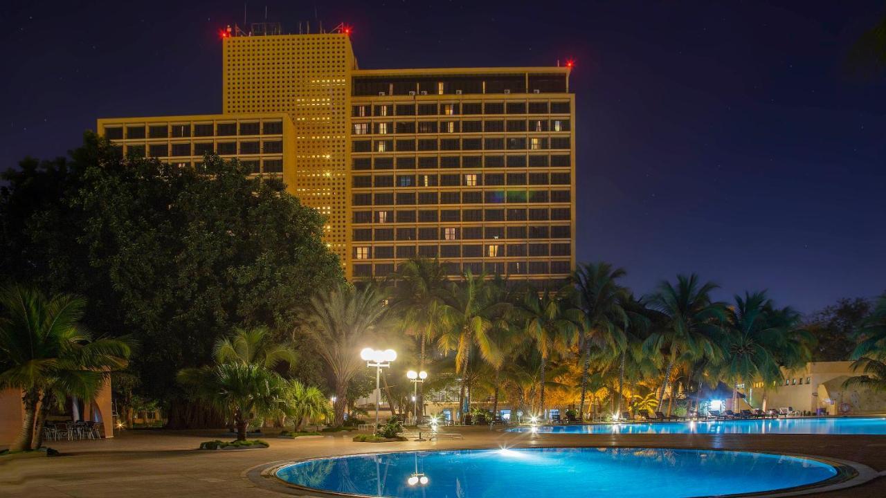 Granada L'Amitie Hotel บามาโก ภายนอก รูปภาพ